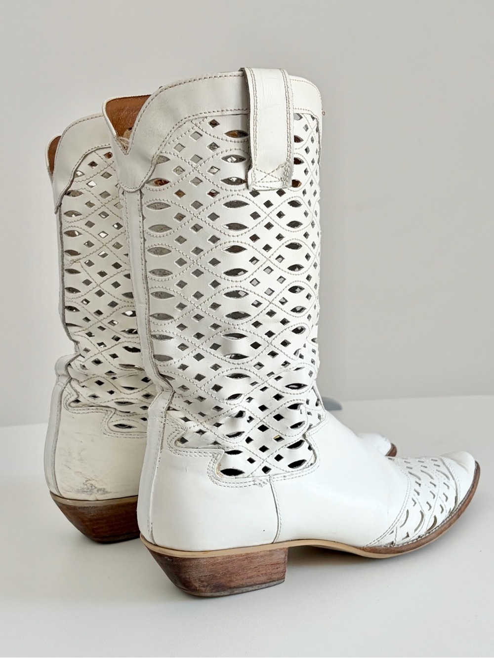 Nine West White Leather Cutout Cowboy Boots - Size 8.5